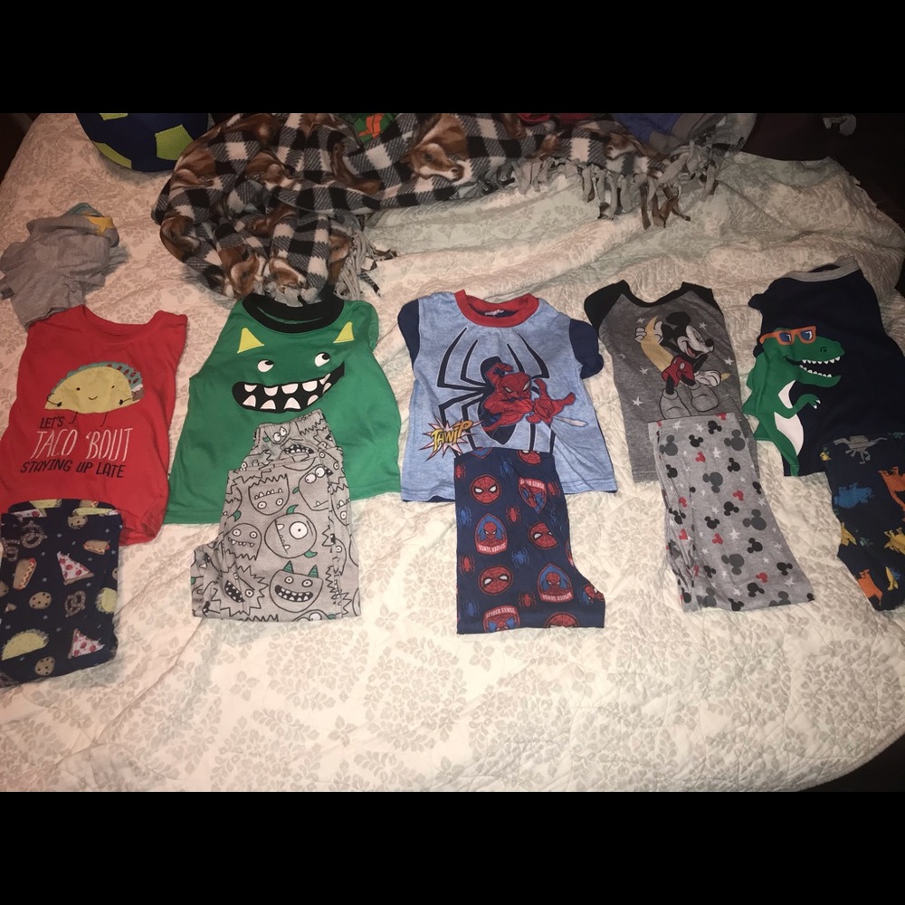 4T boys pajamas